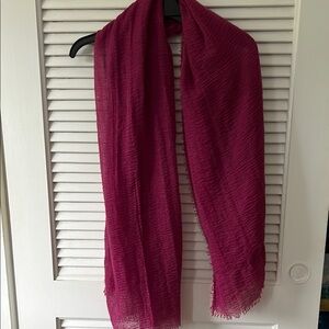Soft viscose / cotton berry colored scarf